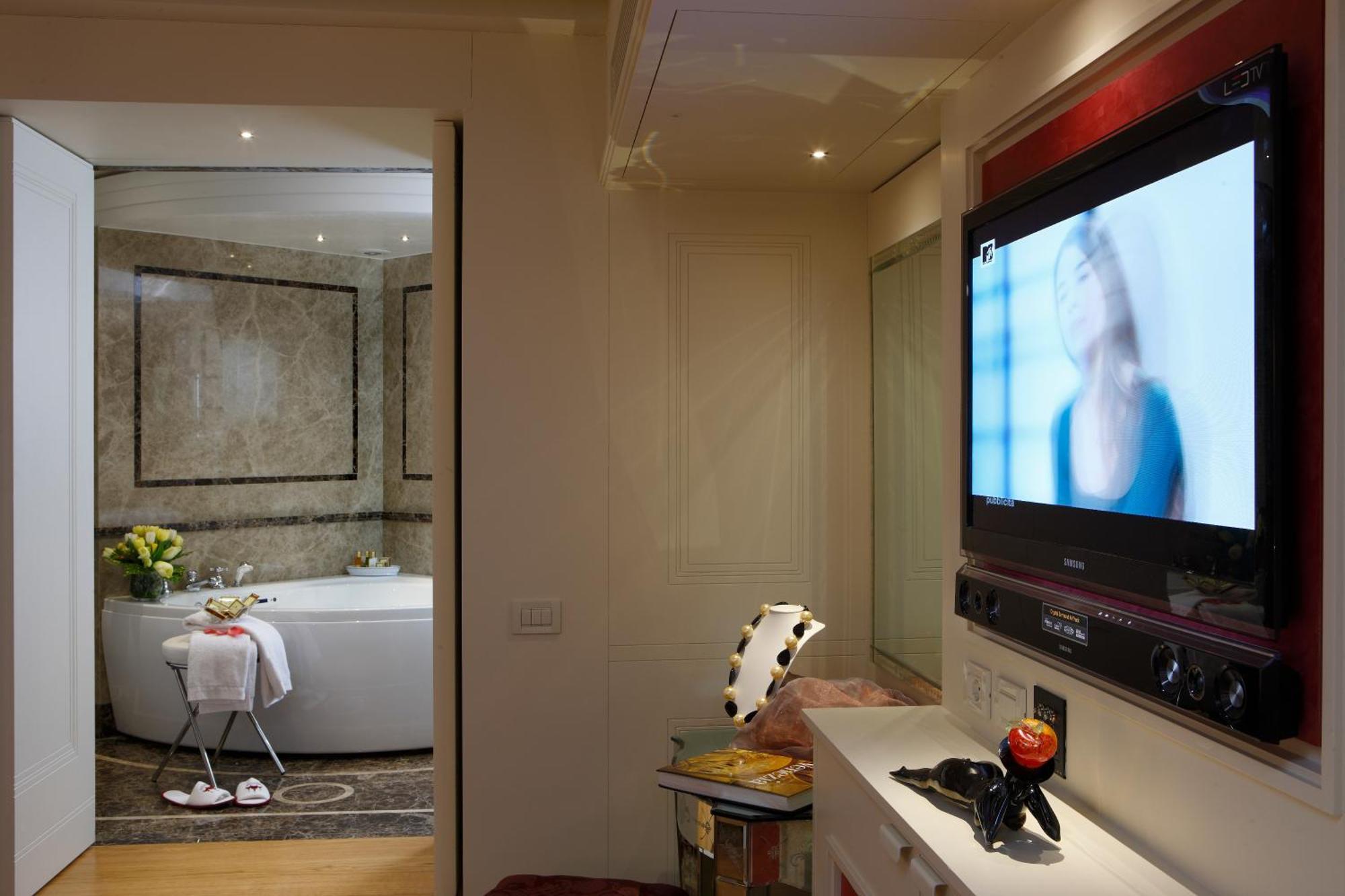 Canaletto Luxury Suites - San Marco Luxury เวนิส ภายนอก รูปภาพ