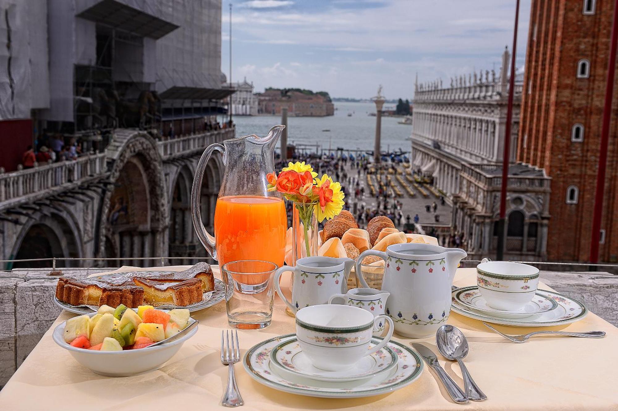 Canaletto Luxury Suites - San Marco Luxury เวนิส ภายนอก รูปภาพ